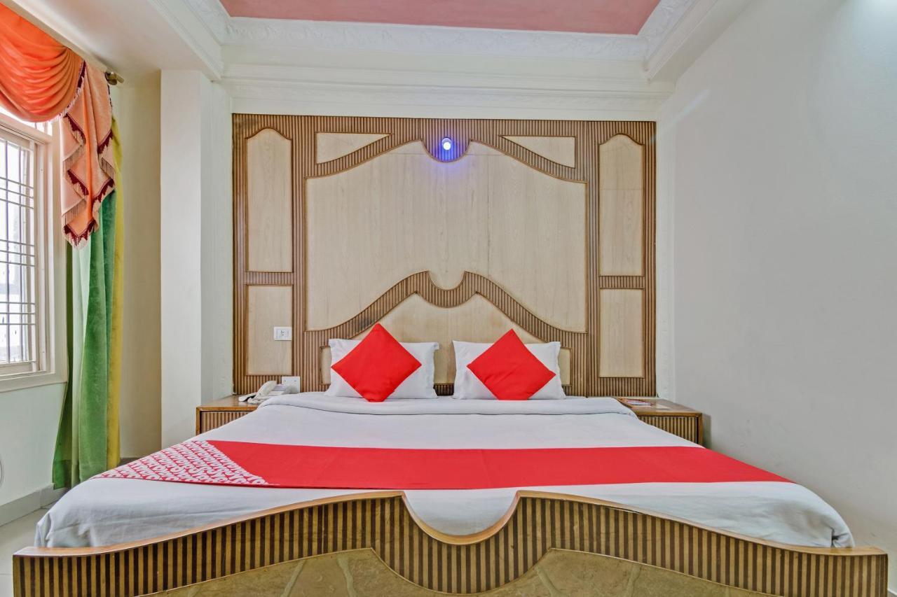 Oyo 24888 Hotel Sham Palace Katra  Kültér fotó